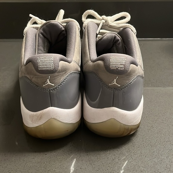 2017 Air Jordan release of Low Cool Grey 11s - Picture 4 of 6